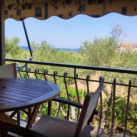 Apartment Gerakari Thalassa *