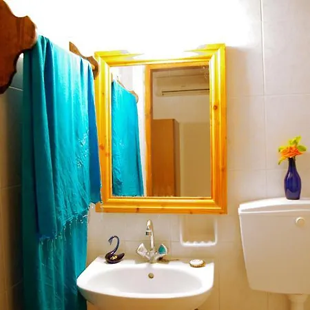 아파트 Gerakari Thalassa